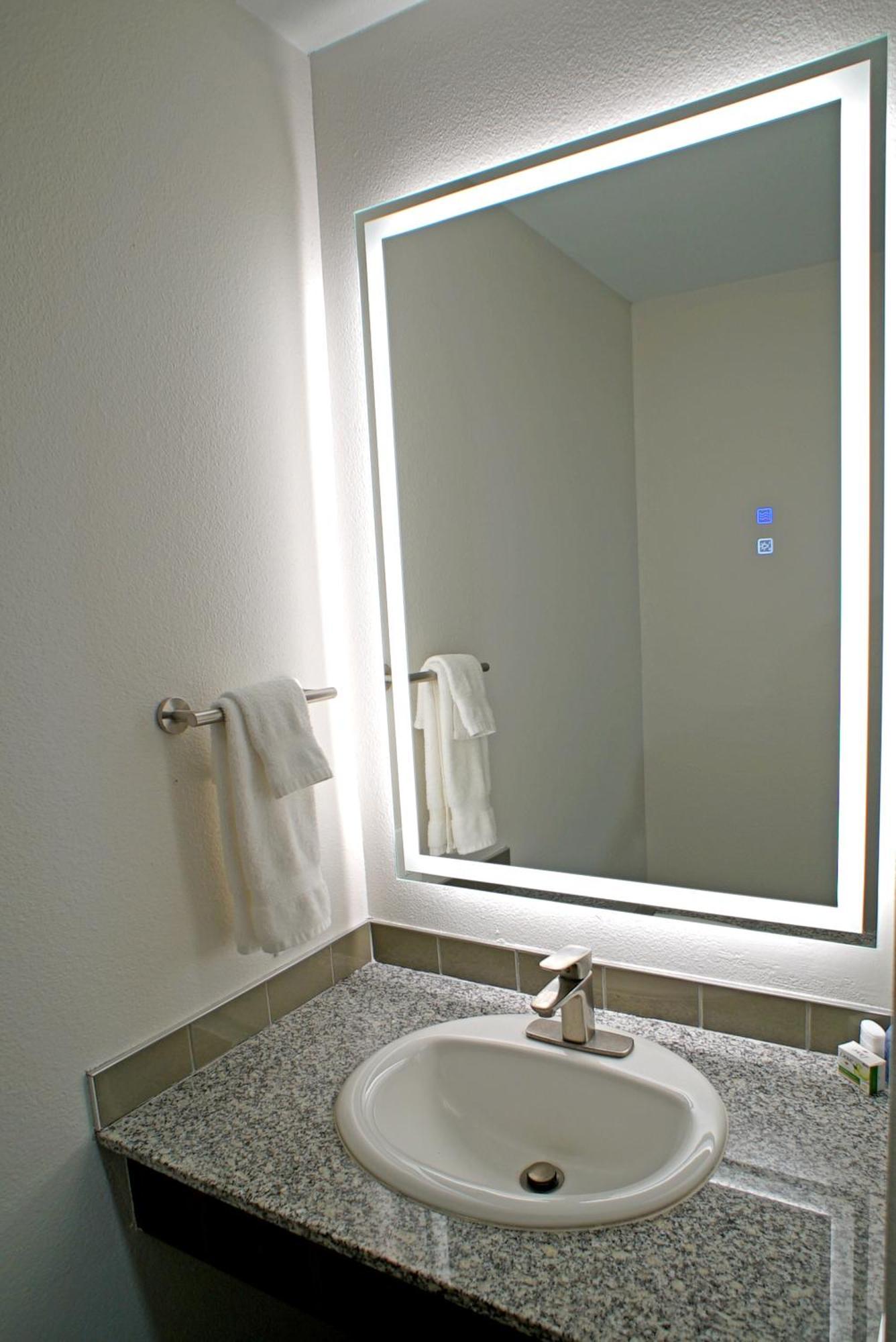 Baymont By Wyndham Monte Vista Hotel Room photo